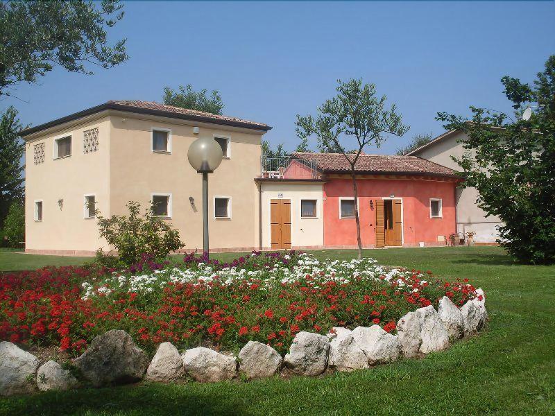 B&B Al Tramonto Monzambano Exterior foto